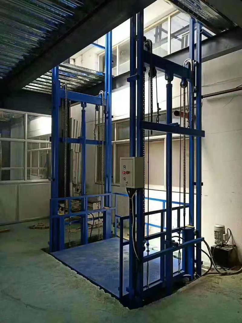 伊犁小型货梯